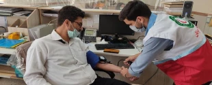 انجام تست فشار خون دانشجویان و کارکنان به مناسبت روز جهانی فشار خون بالا به همت سازمان جوانان جمعیت هلال احمر  2