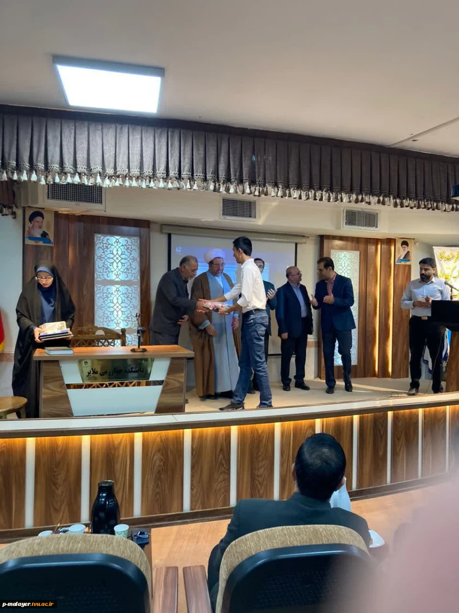  برگزاری جشن ولادت حضرت زینب (س) و گرامی‌داشت روز پرستار 4