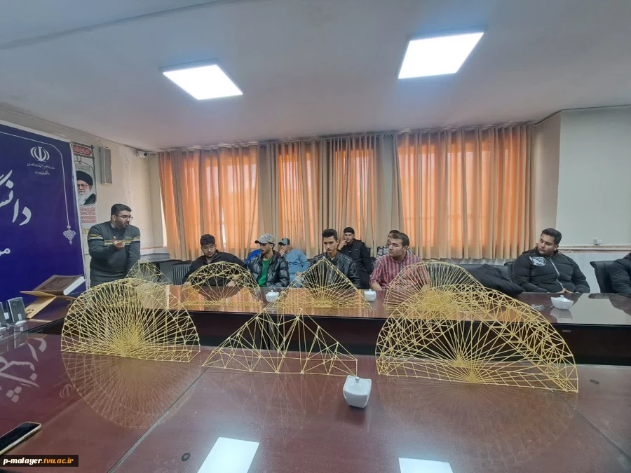 اولین دوره مسابقات سازه های ماکارونی (گرایش مقاومت) 2