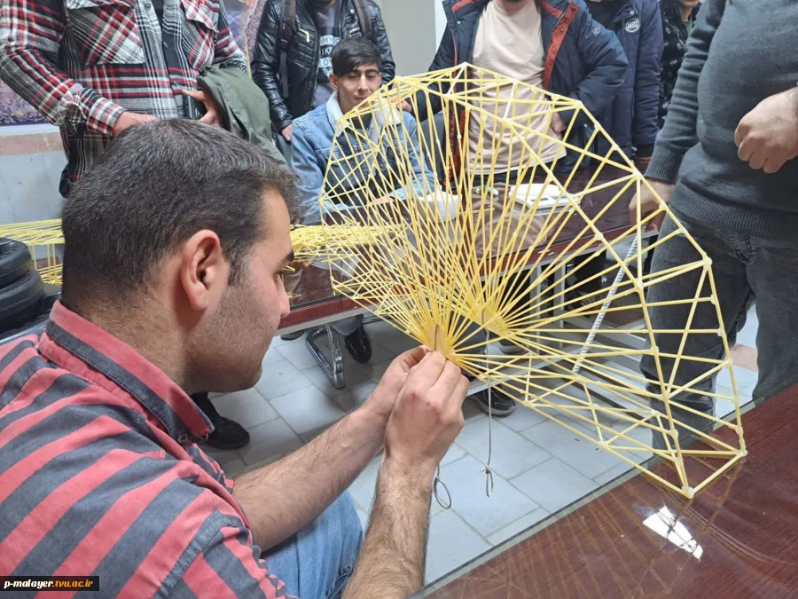 اولین دوره مسابقات سازه های ماکارونی (گرایش مقاومت) 2